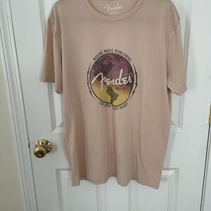 Fender Men's Tan Graphic Tee